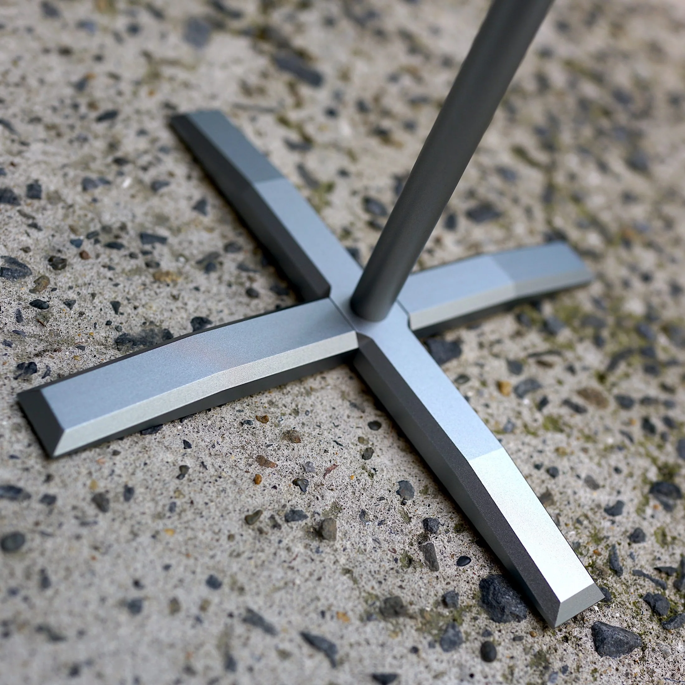 Air Stand (Gunmetal) - Image 2