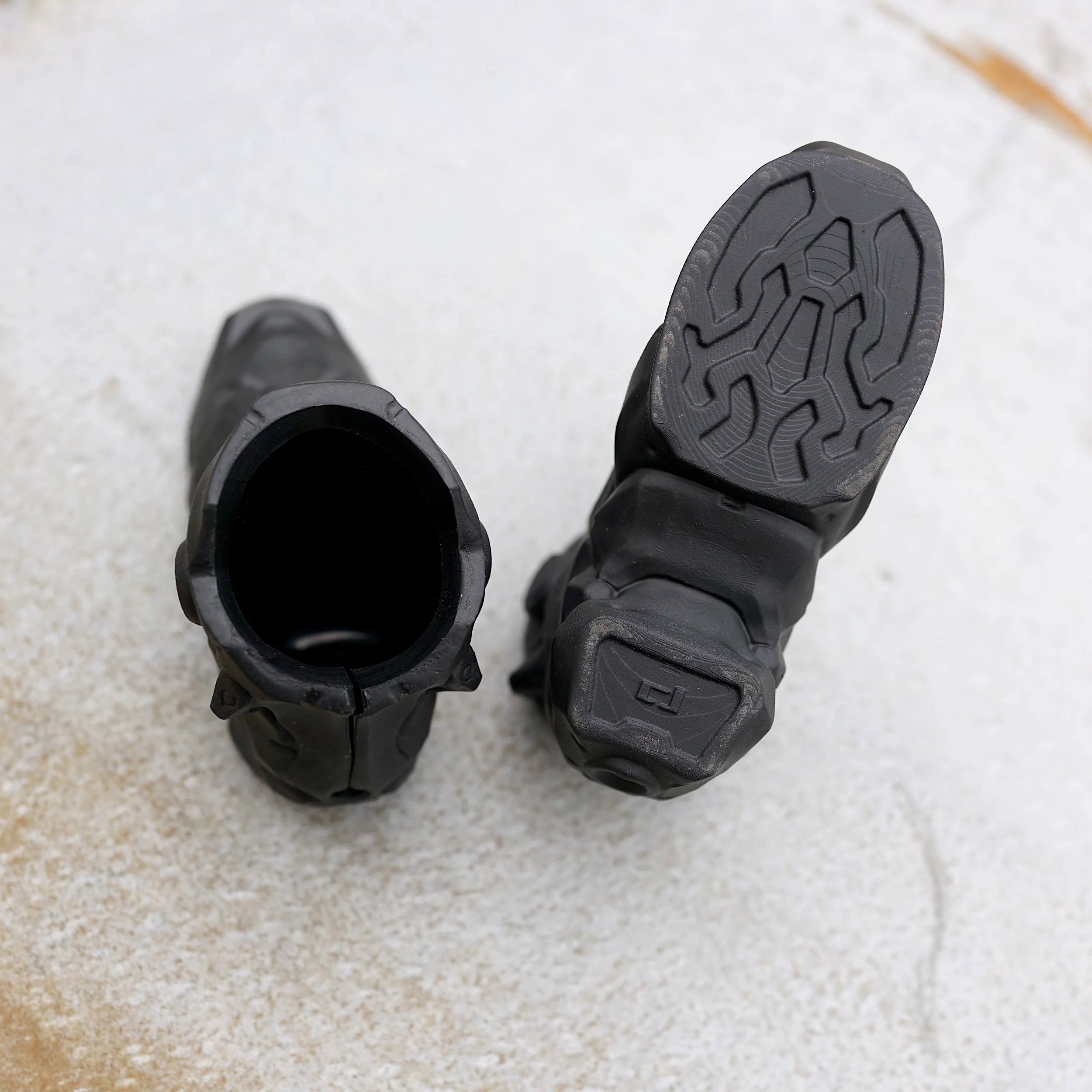 Bio Mecha Boots 2 - Image 7
