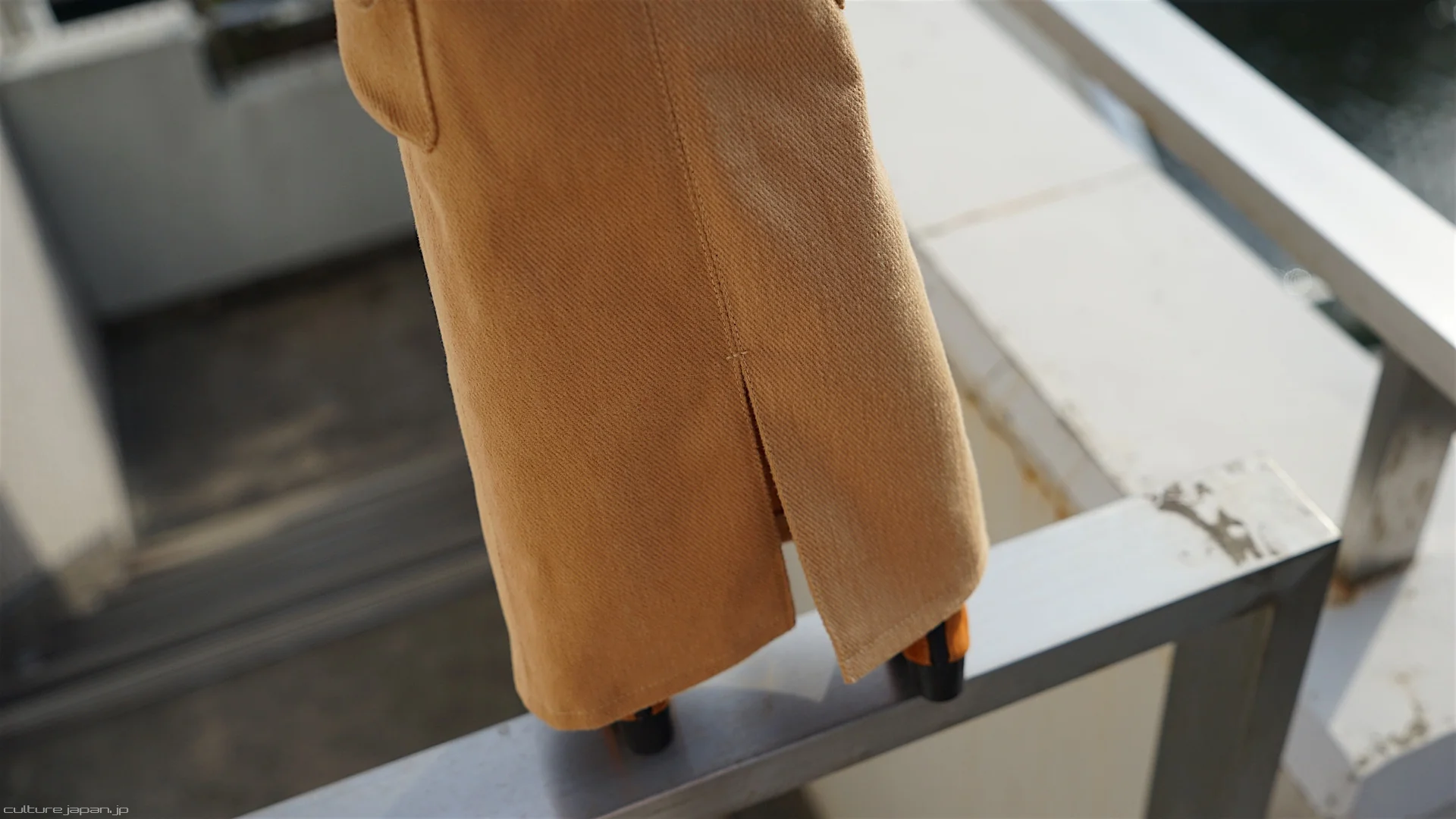 Box Pleat Long Skirt - Image 2