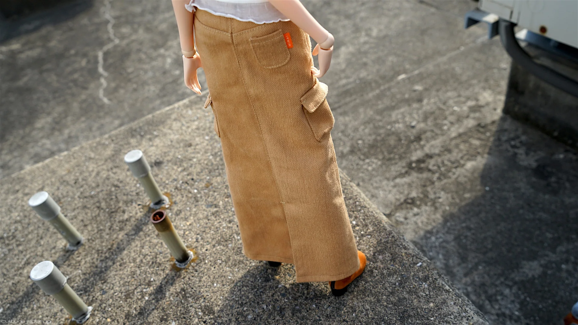 Box Pleat Long Skirt - Image 3