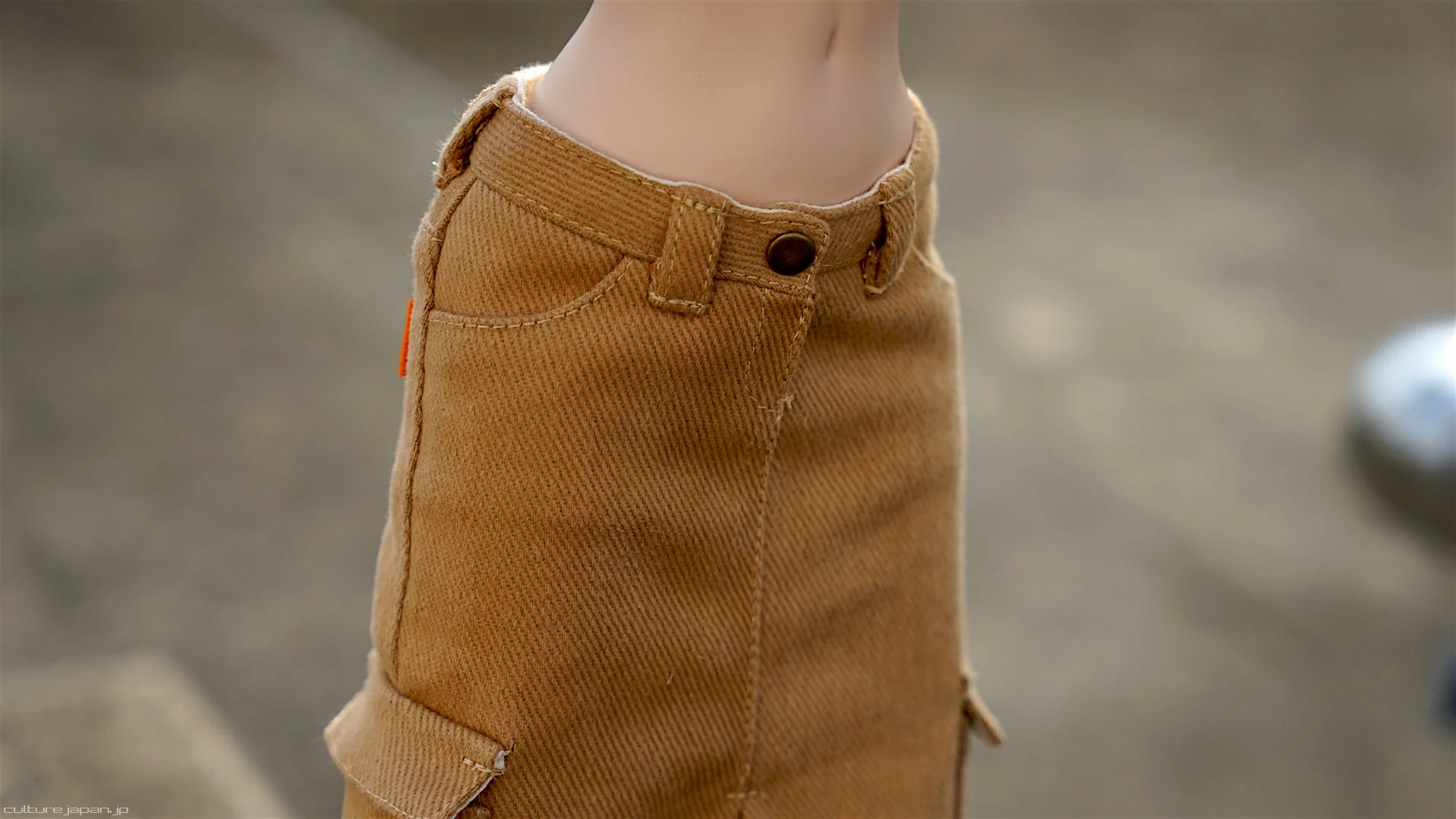 Box Pleat Long Skirt - Image 4