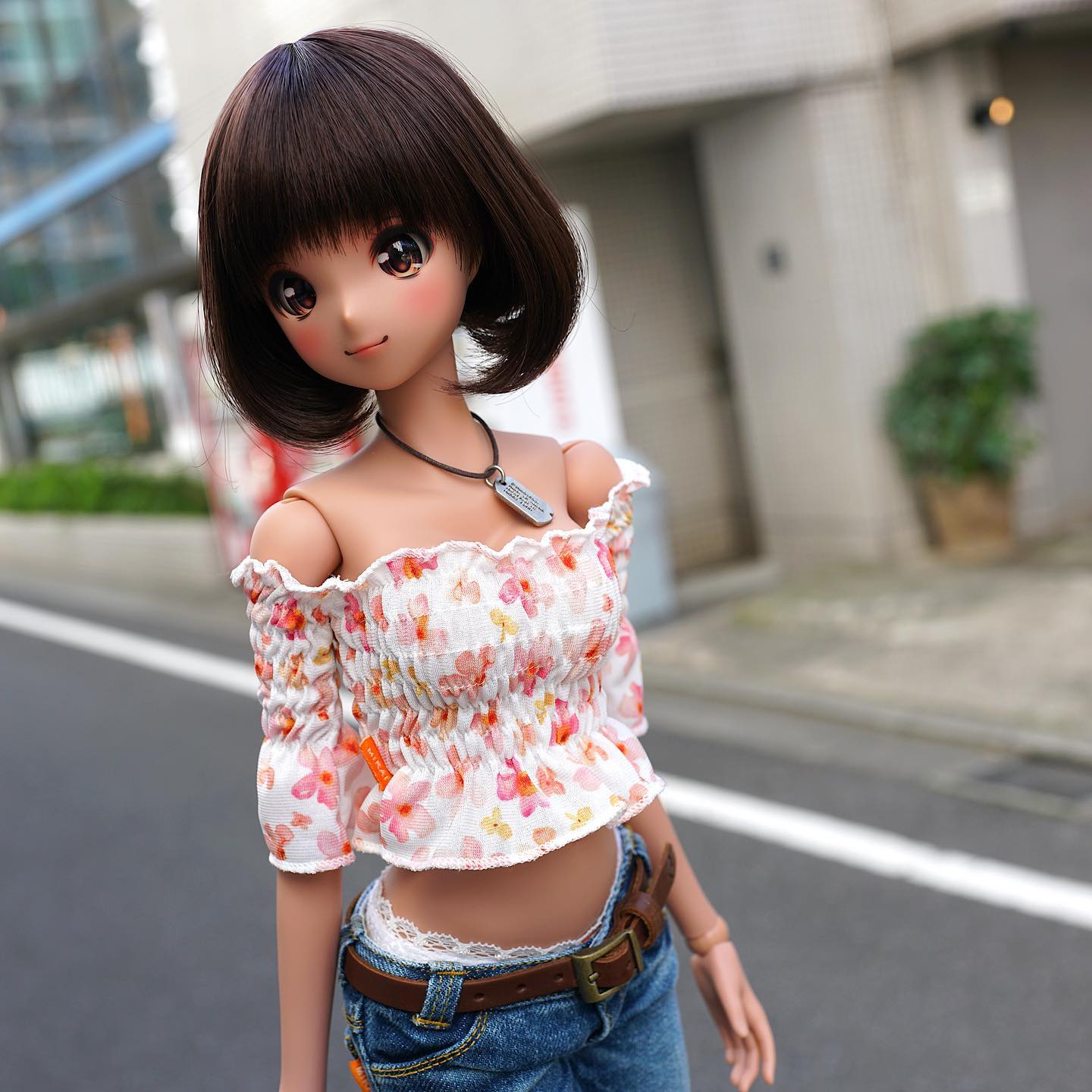 Crossing Girl - Image 2