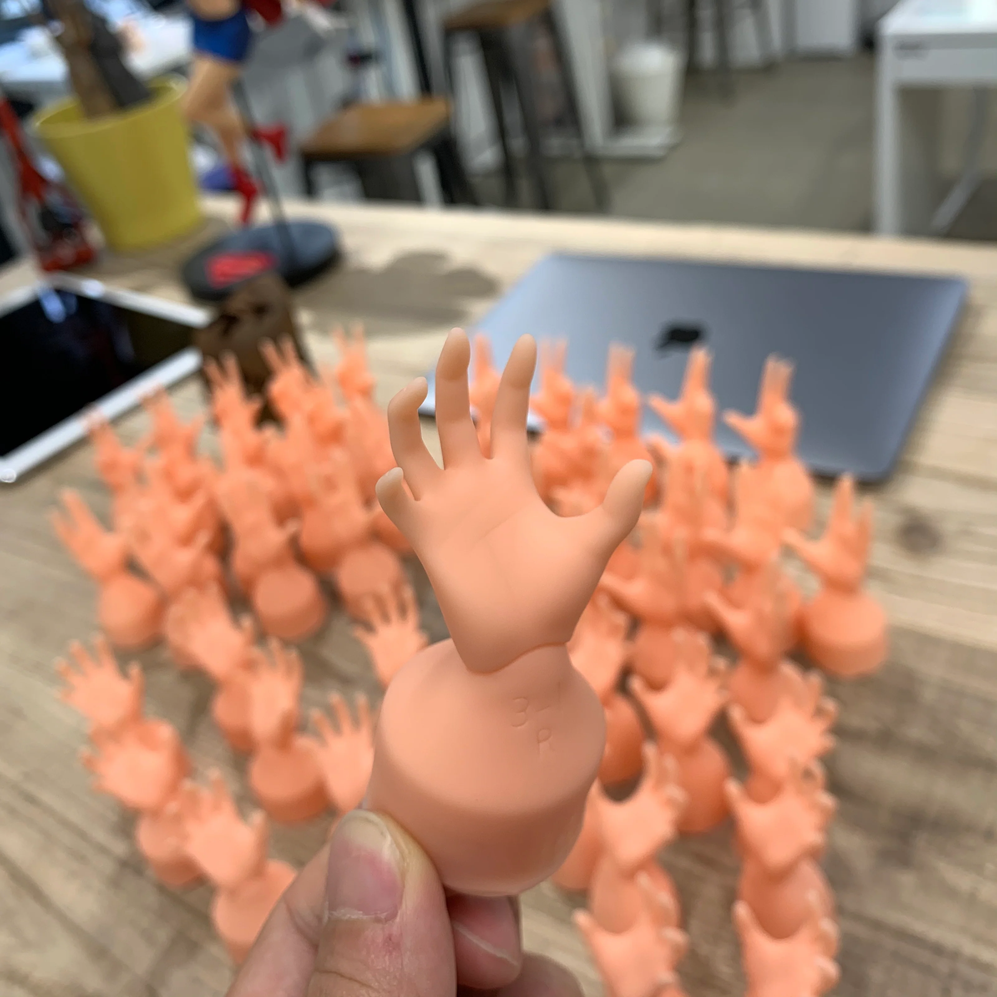 Bright pink hands - tons of them! - Image 3