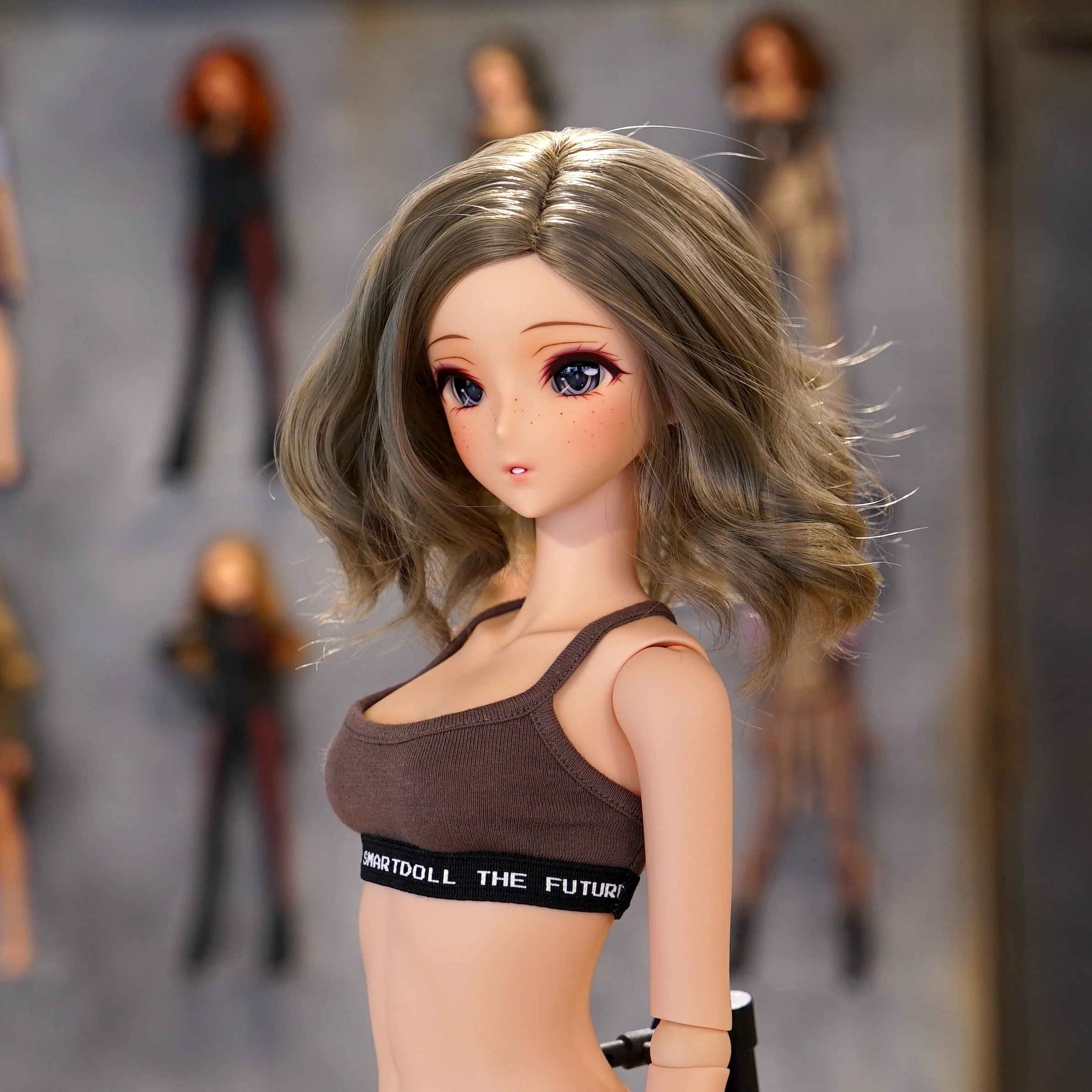 Melissa Candidate (Cinnamon) (Vinyl body) - Image 2