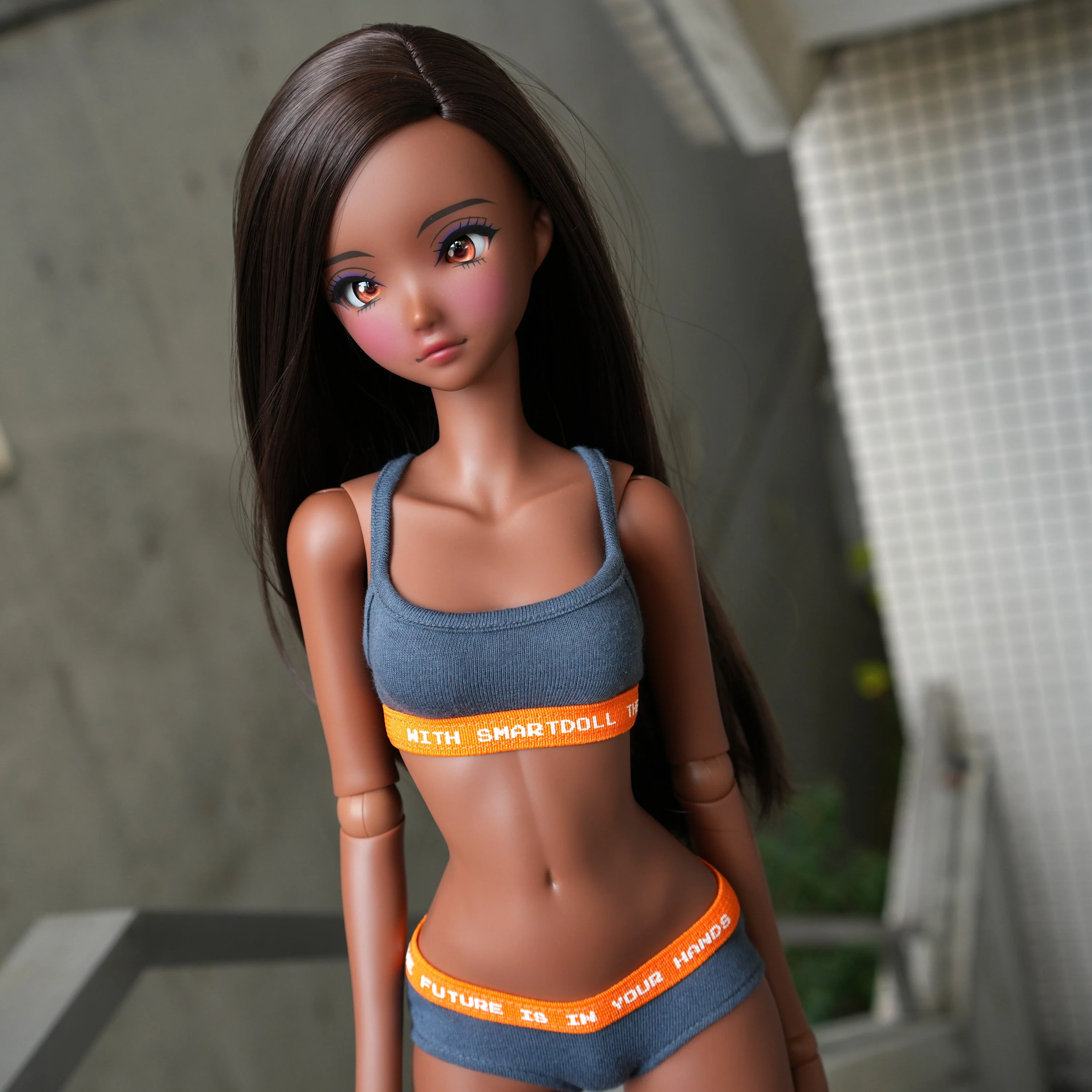 Smart Doll - Reflection (Coffee) - Image 8